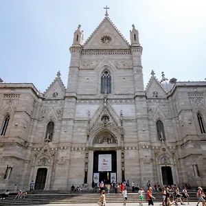 https://il-duomo-a-due-passi.hotels-amalfi.com