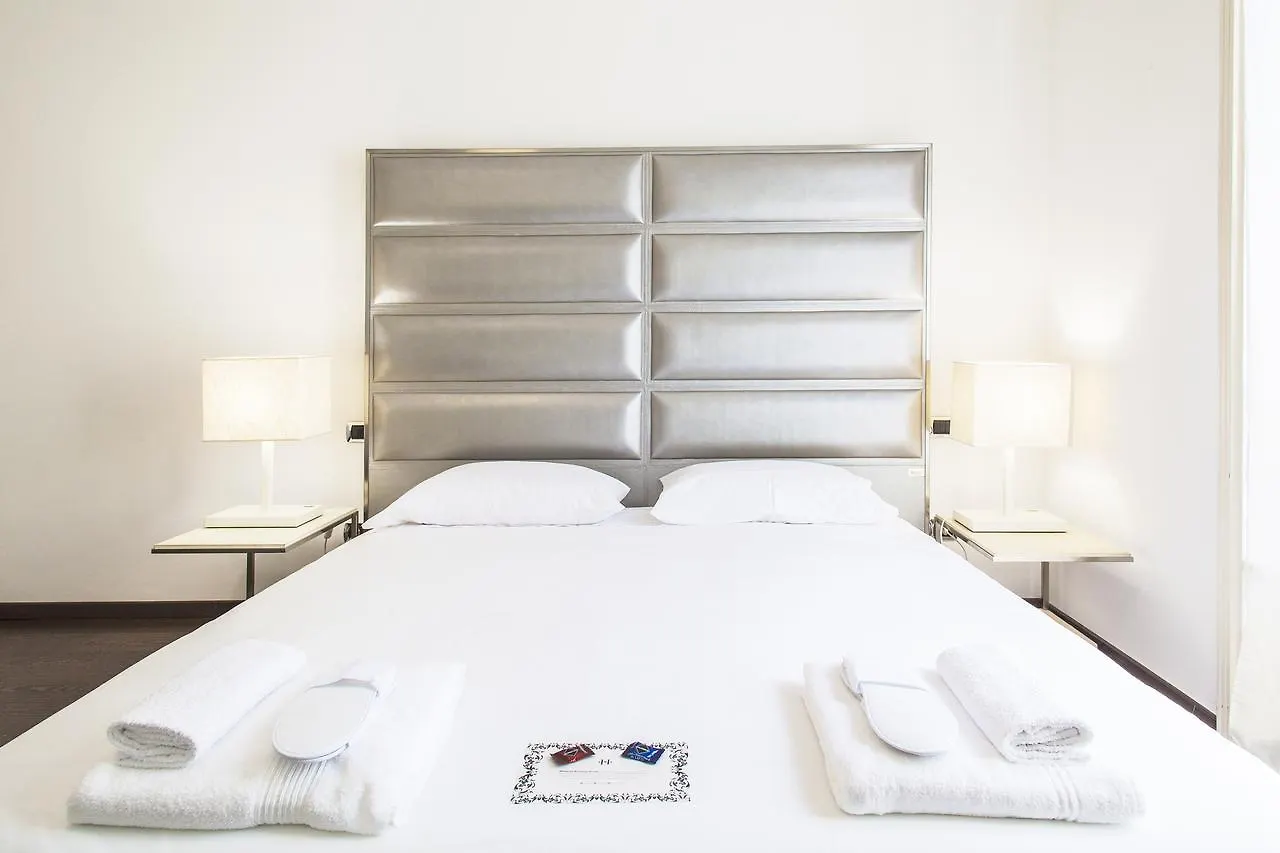Hemeras Boutique Homes - Design Apartments In Milan Center 0*,