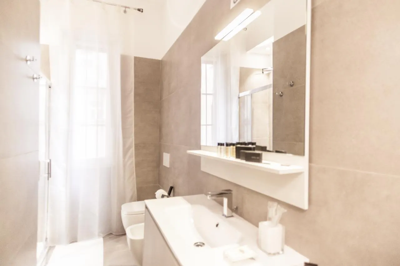 Hemeras Boutique Homes - Design Apartments In Milan Center 0*,  Italy