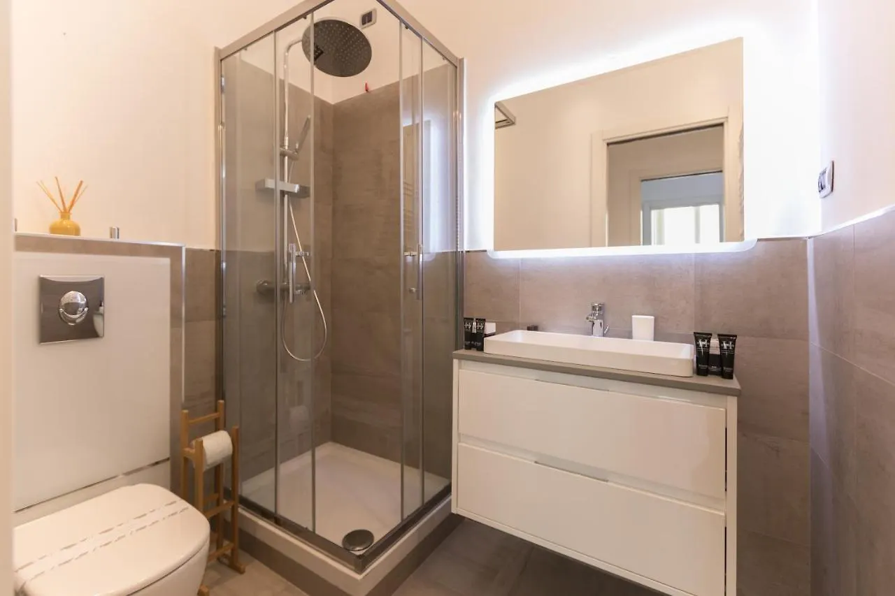 Hemeras Boutique Homes - Design Apartments In Milan Center